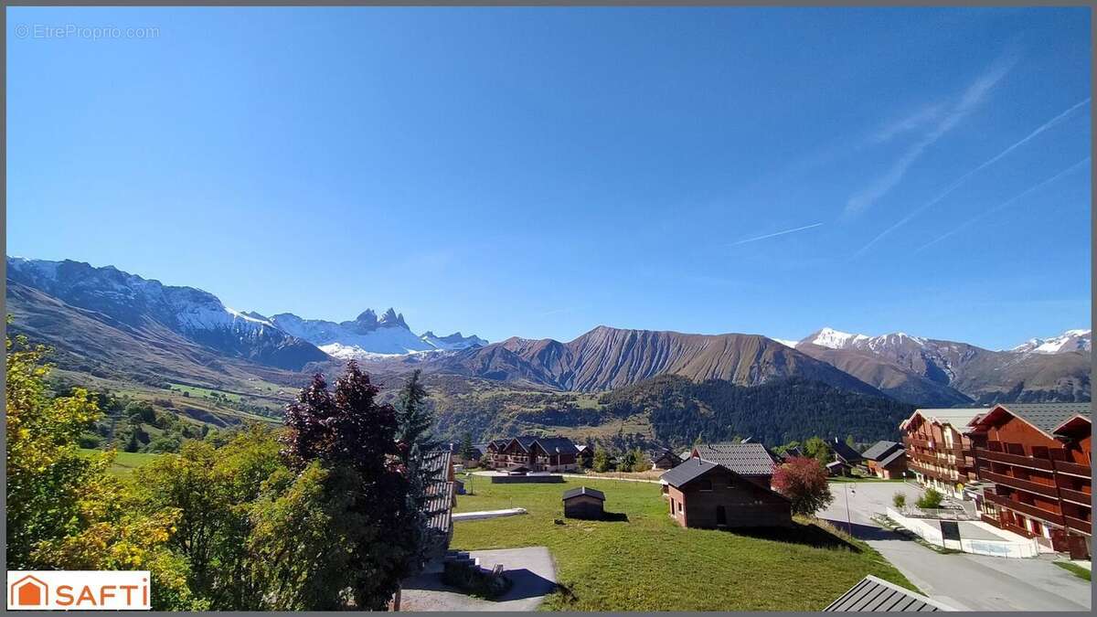 Photo 2 - Maison à ALBIEZ-MONTROND