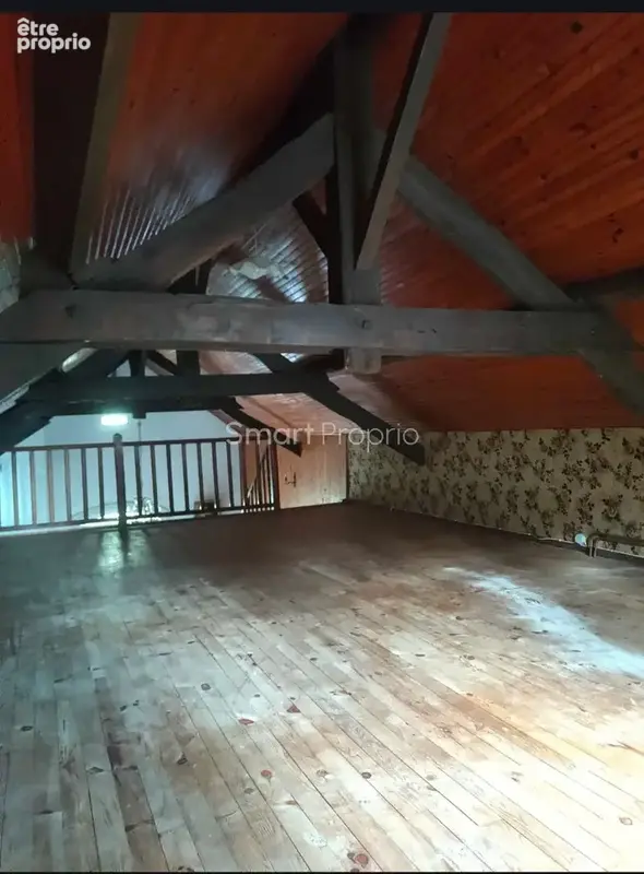Grande maison en pierre de 208 m2 à Saint-Yzan-de-Soudiac   idéal famille ! - photo 10