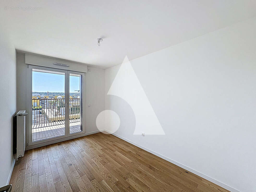 Appartement à RUEIL-MALMAISON