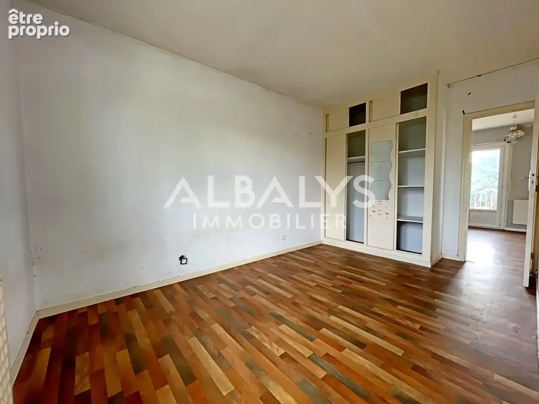 Appartement T2 avec terrasse, garage et parking   Idéal investissement ou premier achat - photo 3