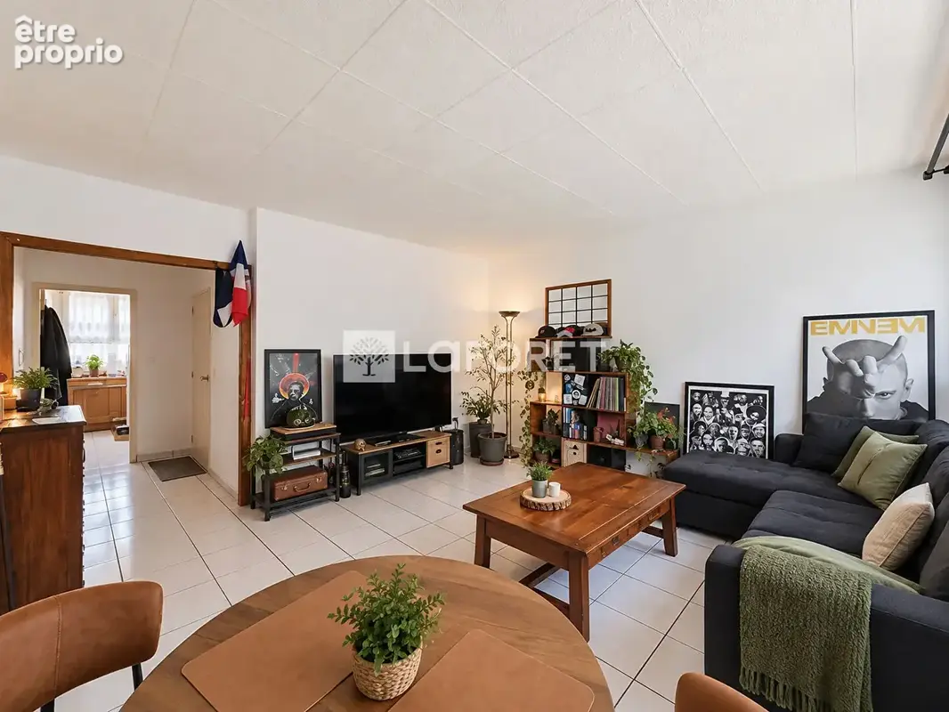 Appartement à SAINT-MICHEL-SUR-ORGE