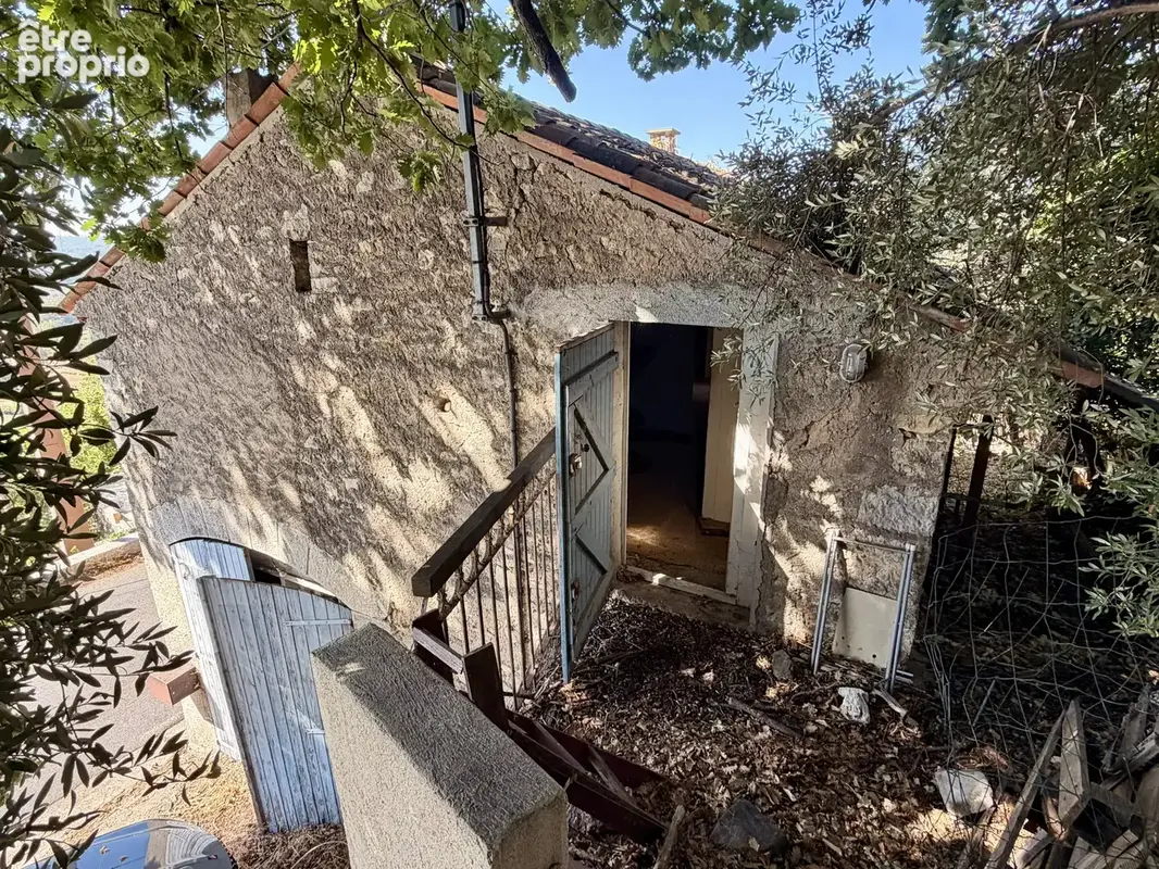 Maison de village en pierres – 90 m² avec terrasse et parking - photo 16