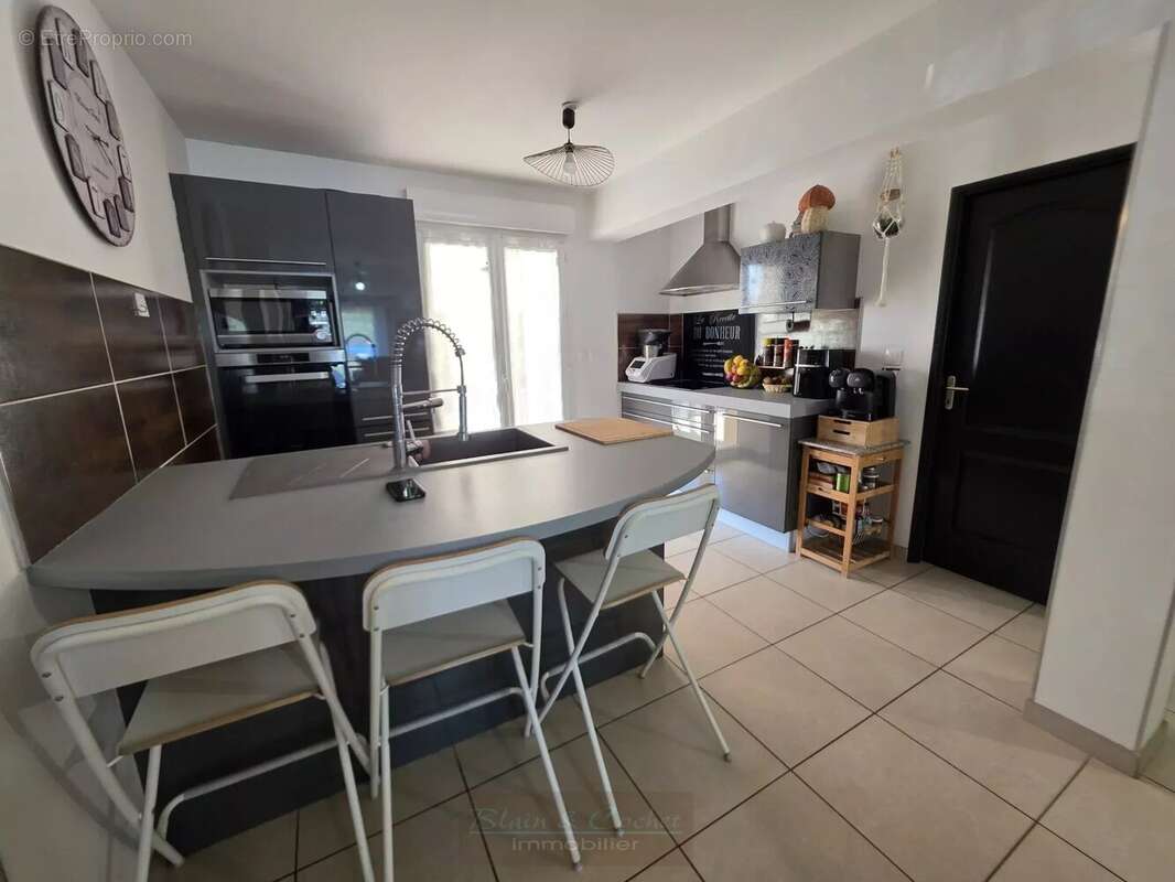 Belle maison familiale de 167 m² à Amilly - photo 2