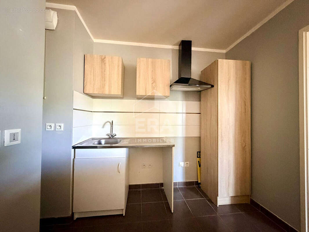 Appartement à COMBS-LA-VILLE