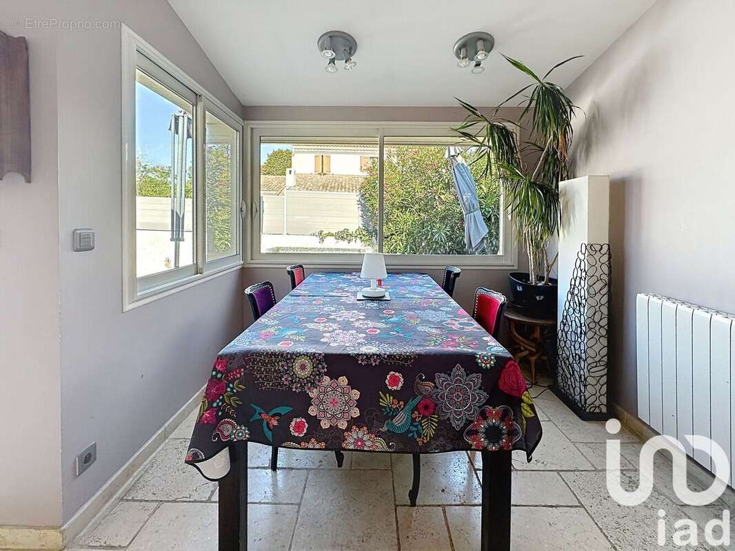 Photo 6 - Maison à ROQUEFORT-LA-BEDOULE