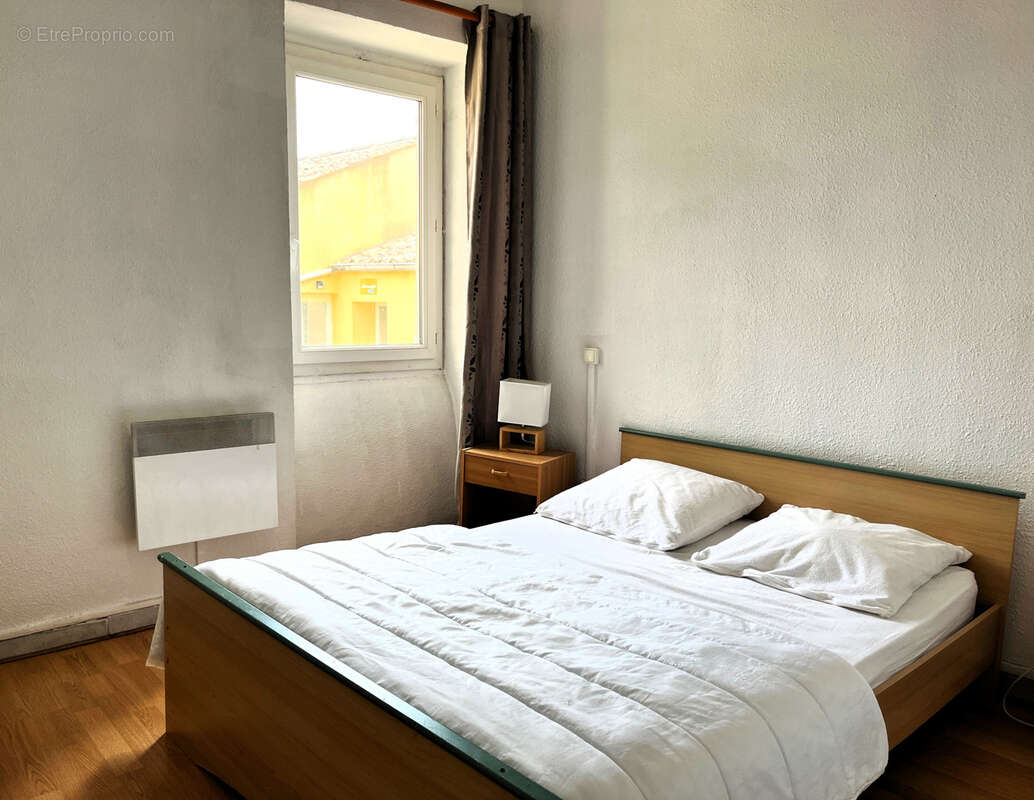 Appartement T5 duplex, vue et terrasse (Mimosa), parking dans résidence avec piscine, parc et terrain de pétan - photo 9