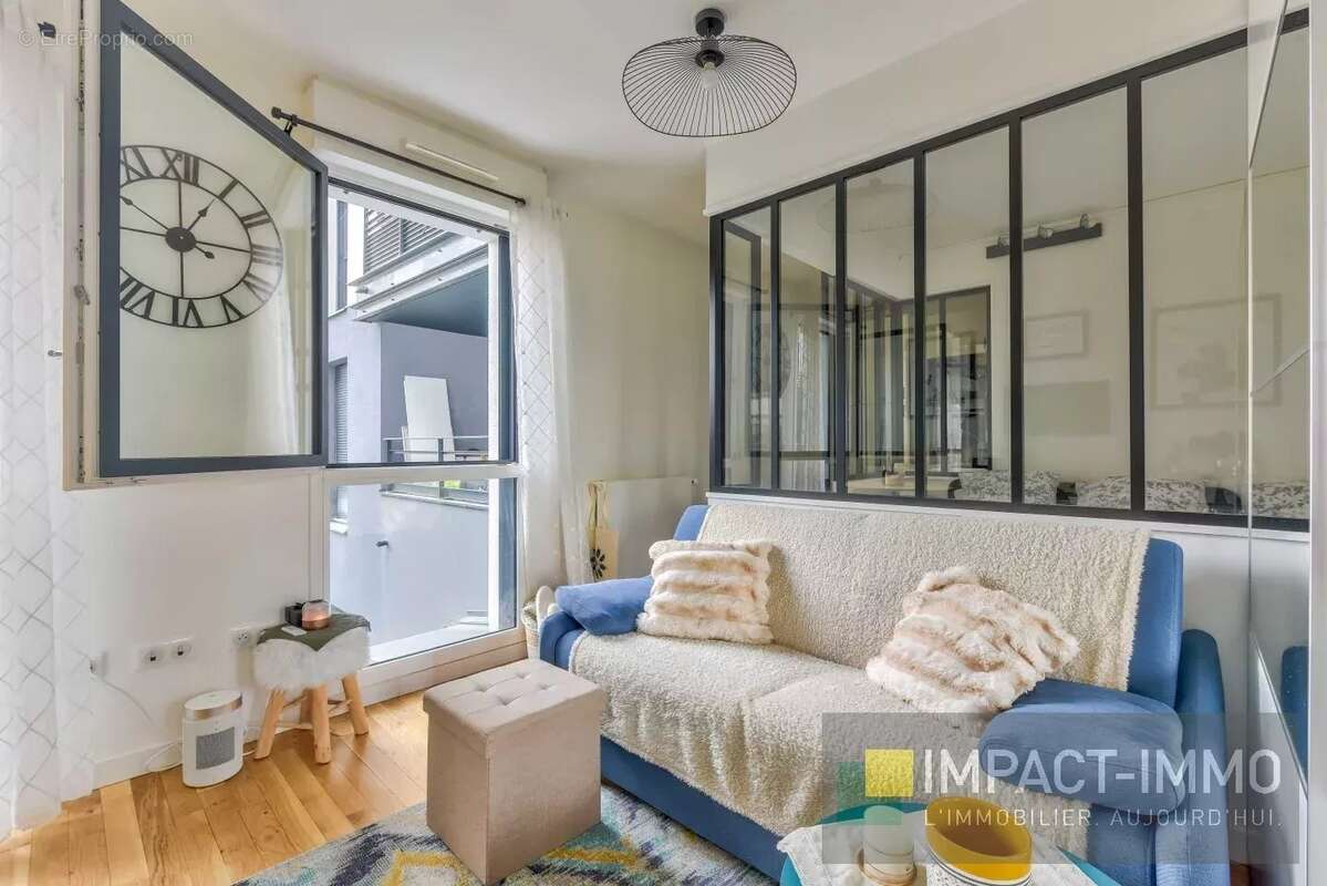 Appartement à LEVALLOIS-PERRET