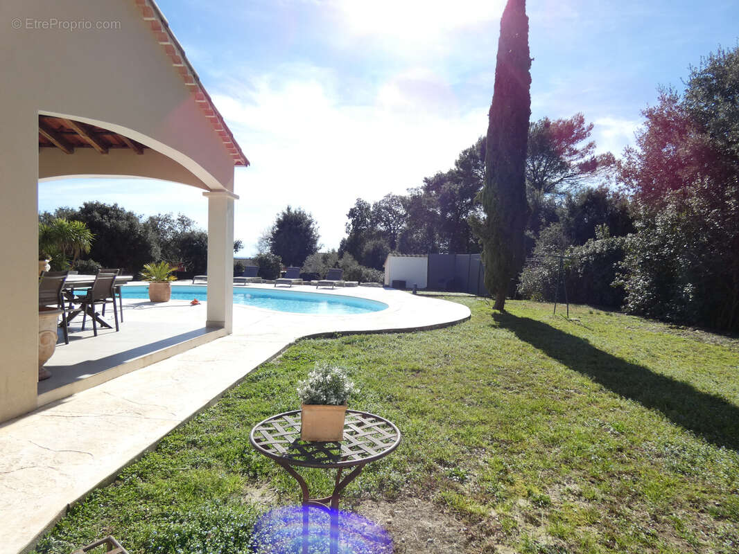 Maison à SAINT-PRIVAT-DES-VIEUX