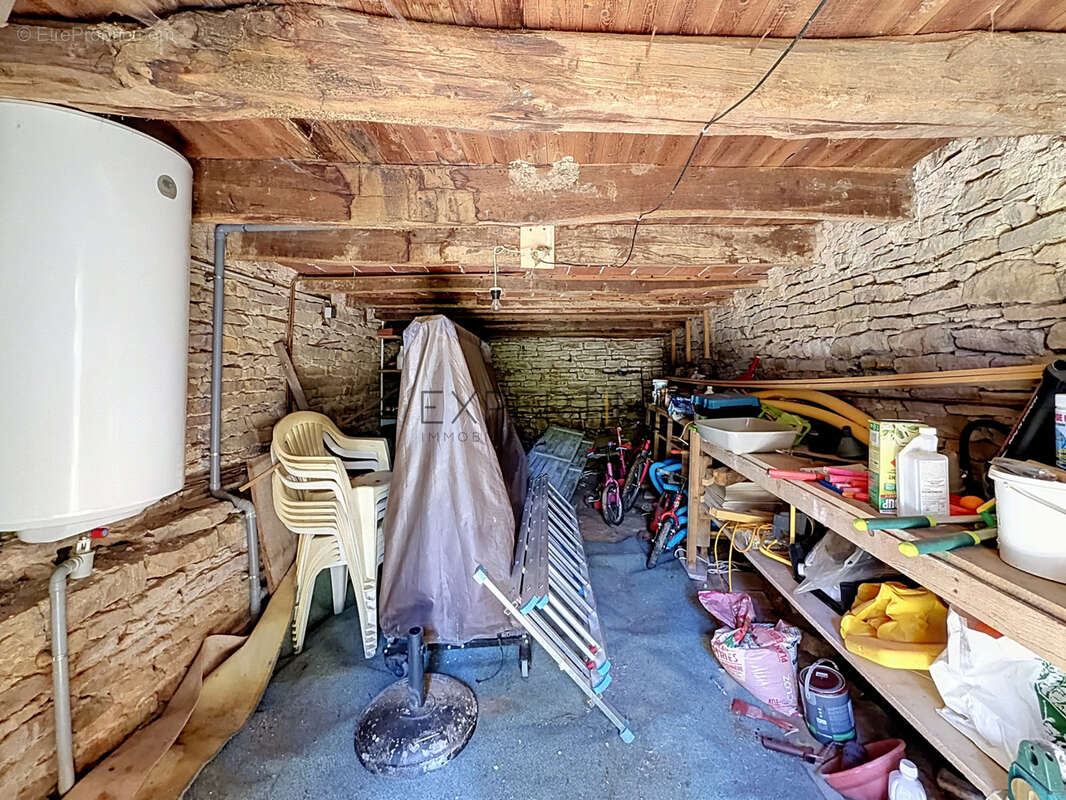 Burnand : Authentique maison en pierre avec 3 149 m2 de terrain - photo 26