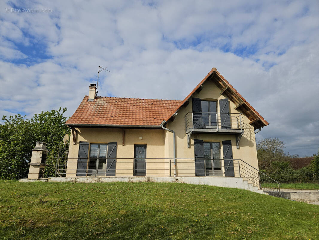 Maison à GERGY