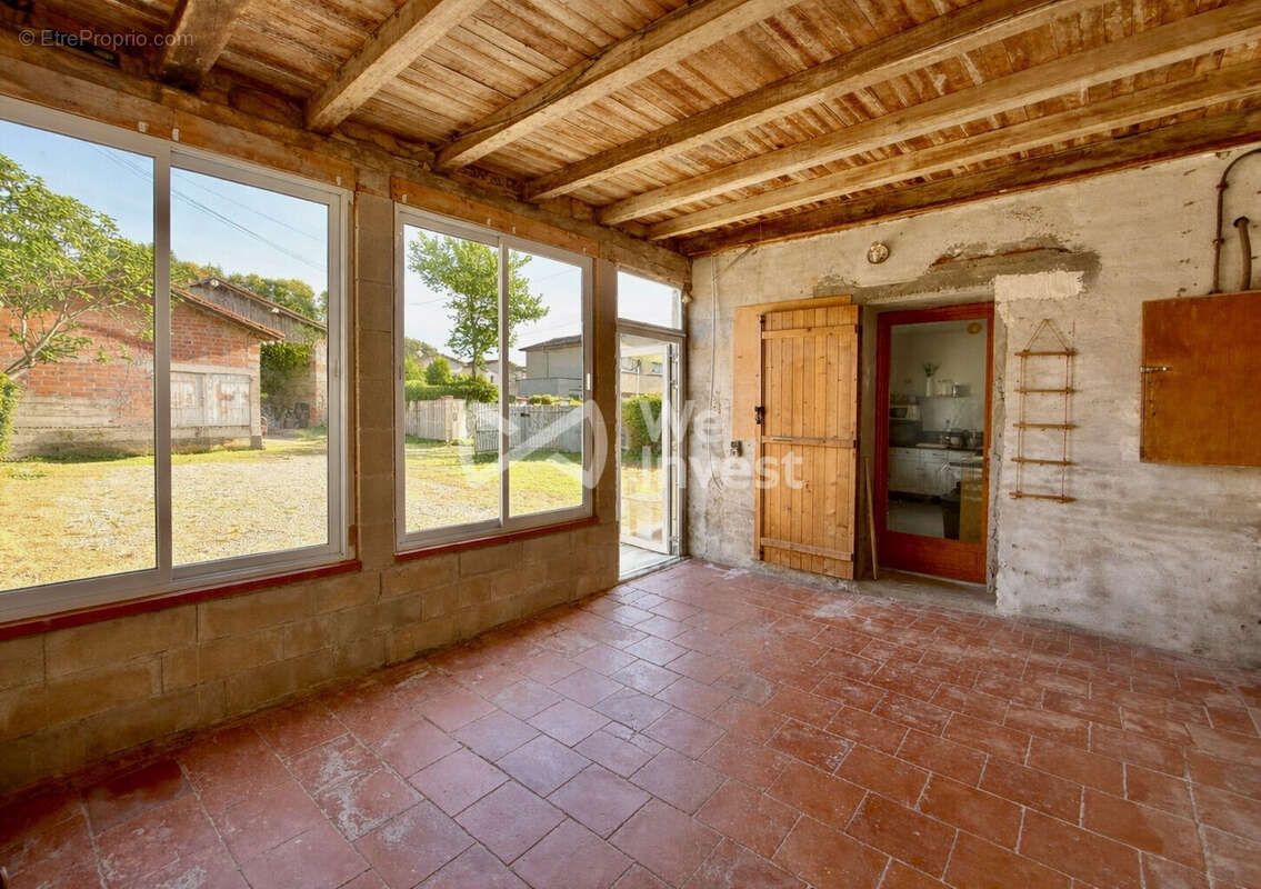 Maison à MONTECH