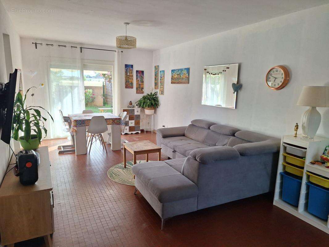 Maison à PAULHAN