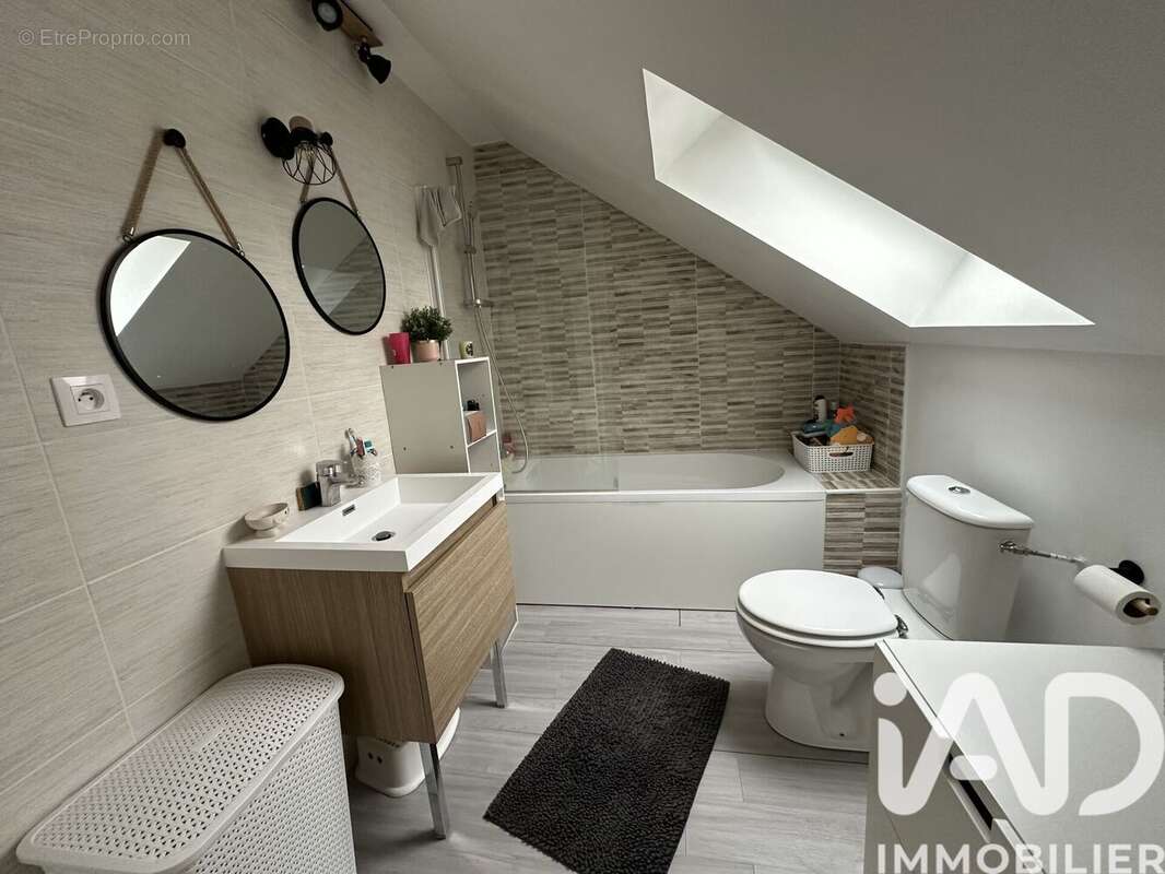 Photo 8 - Maison à REUILLY