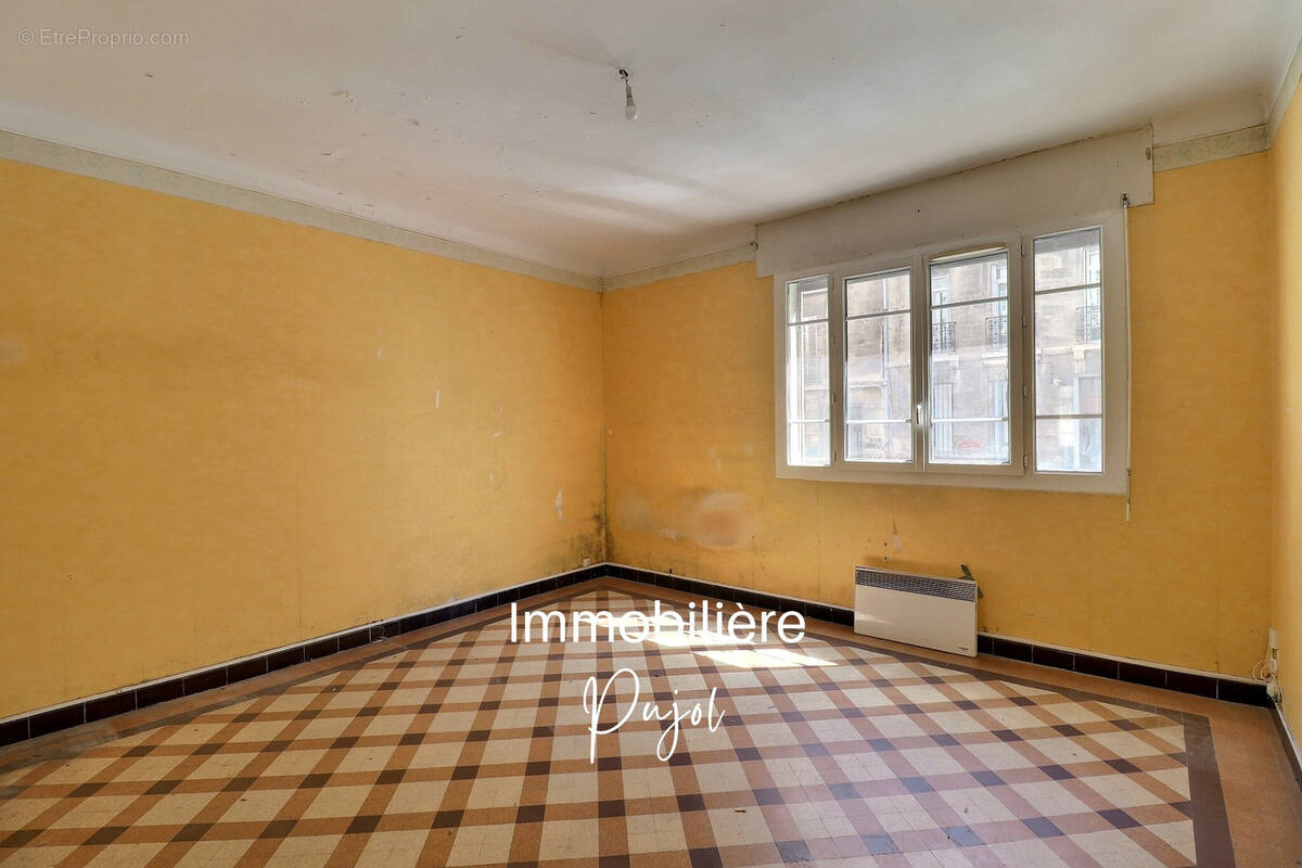 Photo Appartement à Marseille-5e au prix de 175 000€