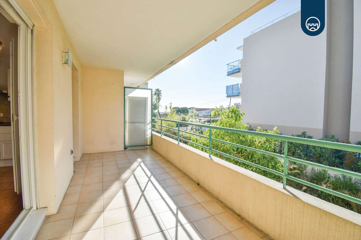 Appartement à VILLENEUVE-LOUBET