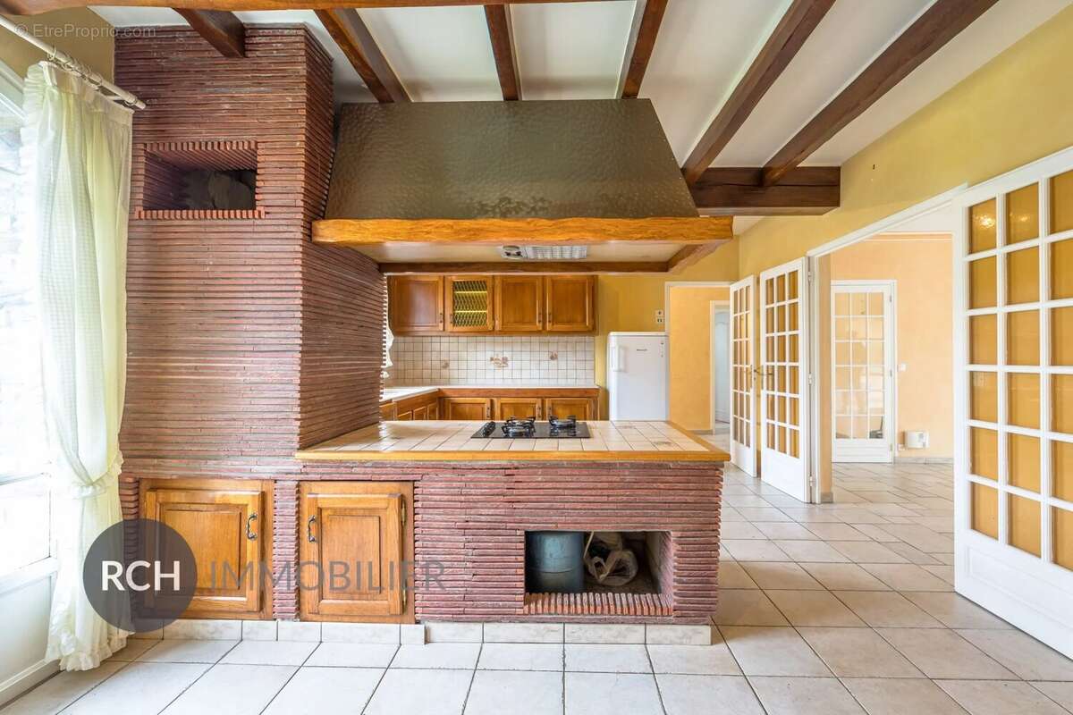 Maison à MEZY-SUR-SEINE