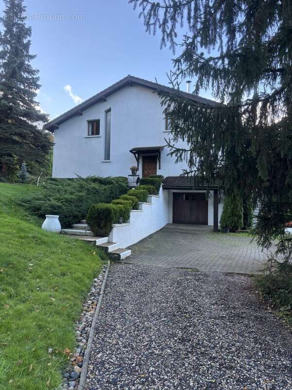 Maison à AUREC-SUR-LOIRE