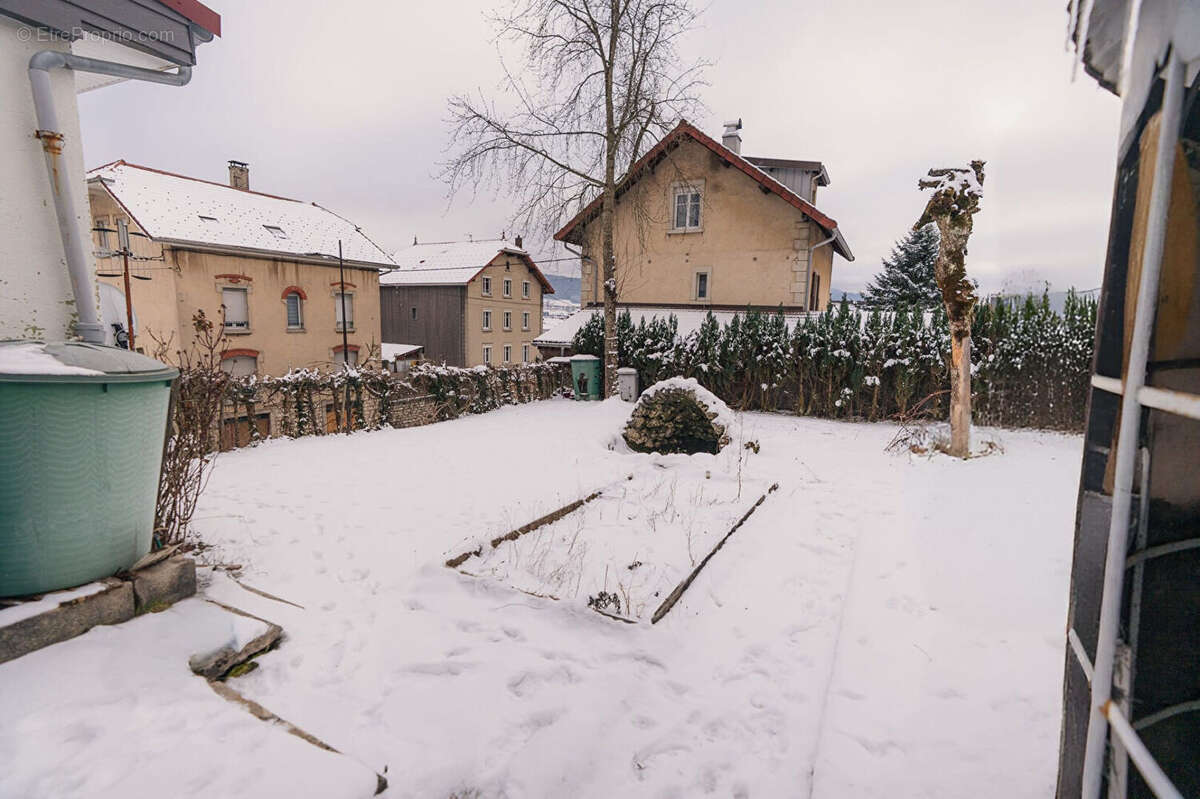 Maison à MORTEAU
