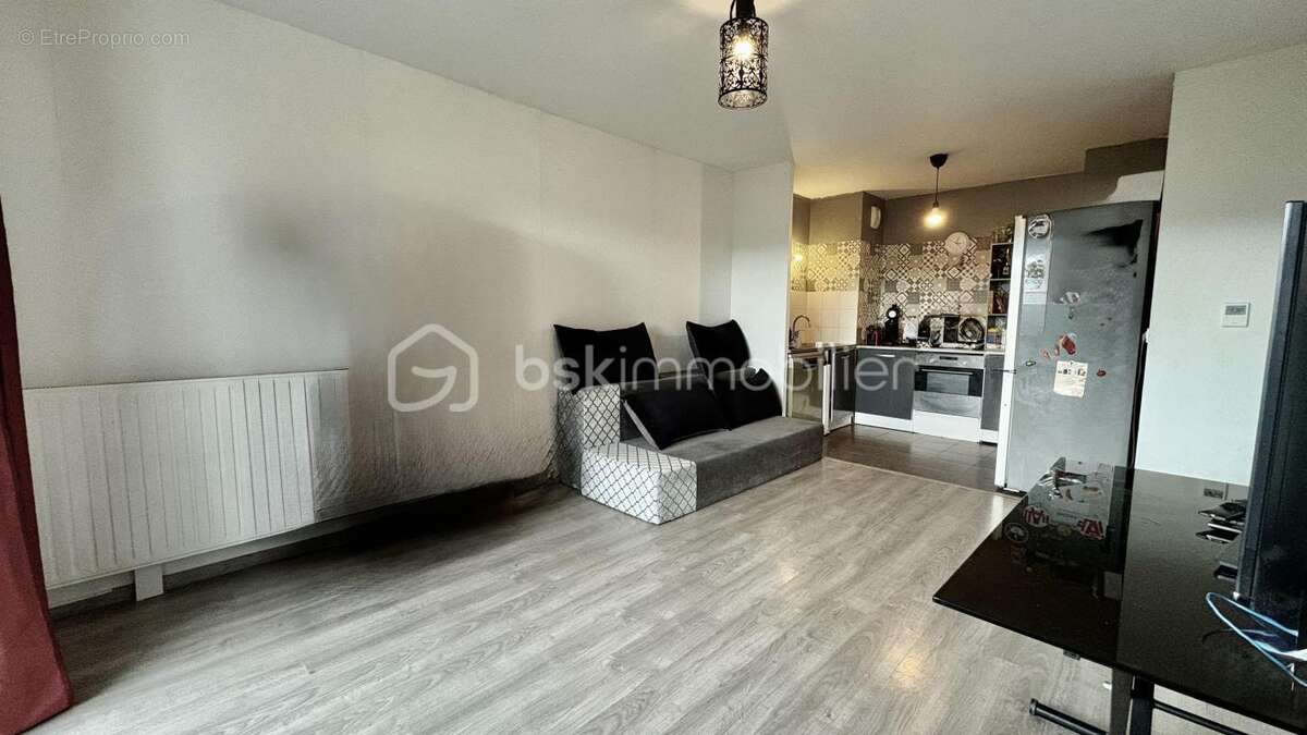 Appartement f2 sur la commune de fleury-mérogis - photo 2