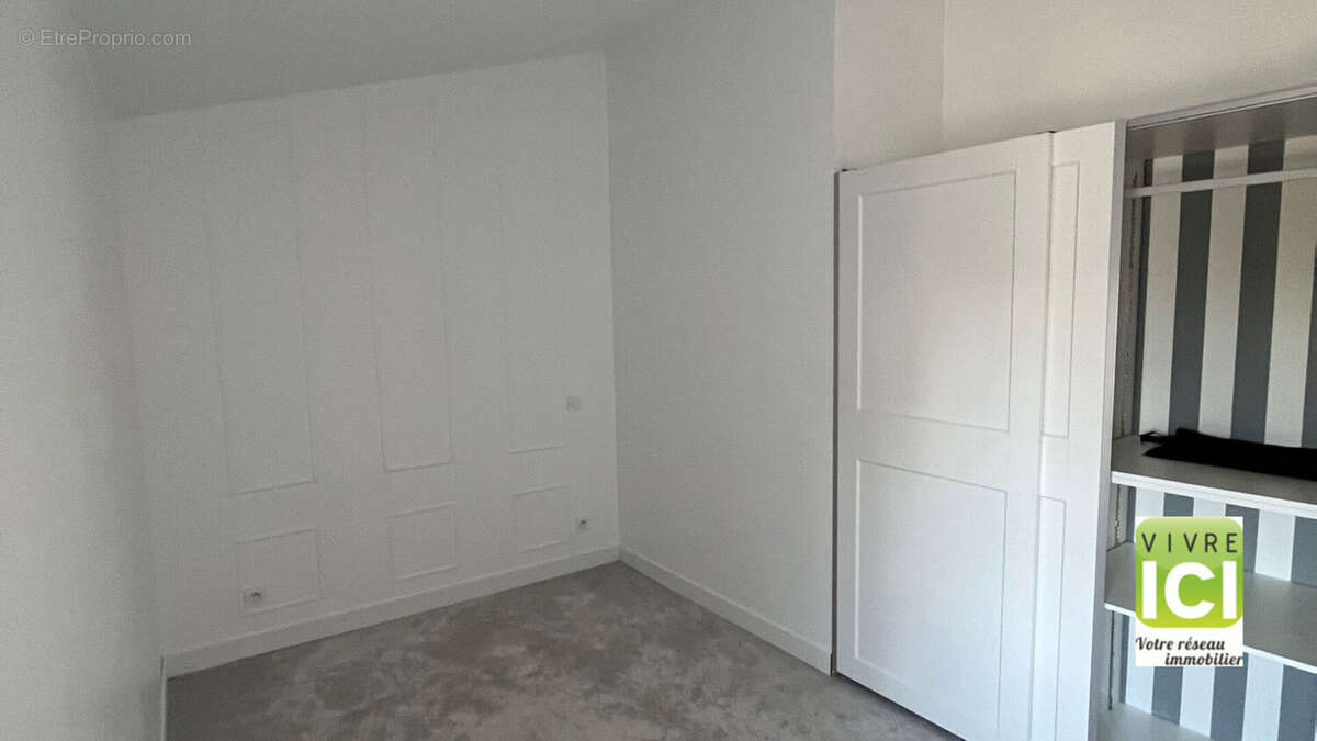 Maison à LA CHAPELLE-BASSE-MER