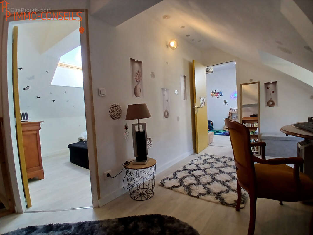Maison à GUENROUET