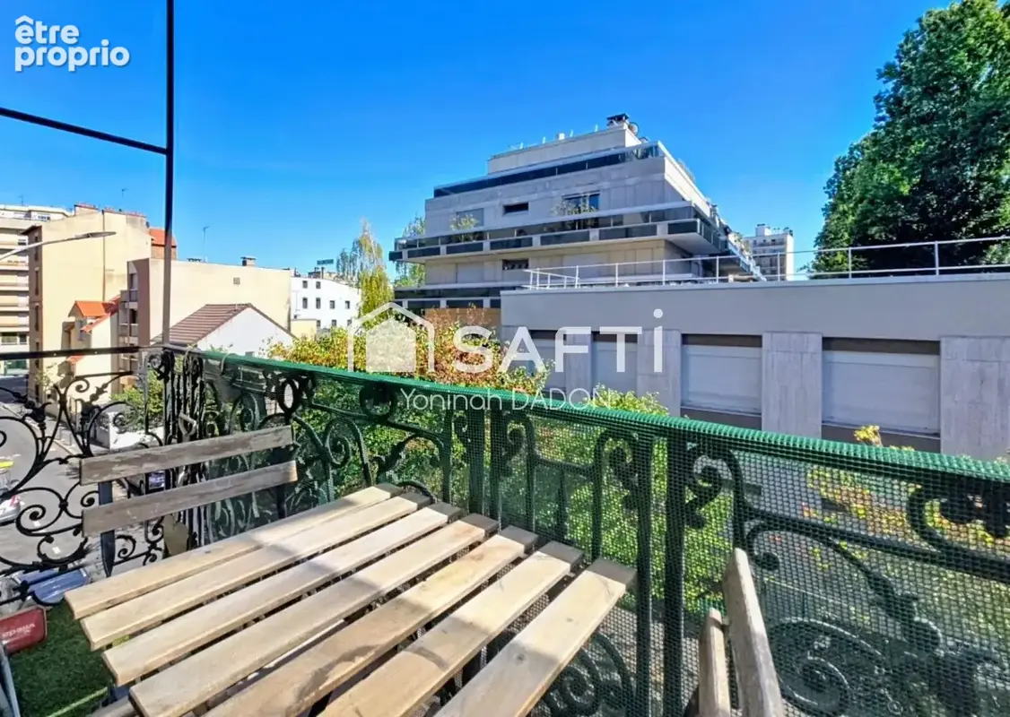 Photo 1 - Appartement à LES LILAS