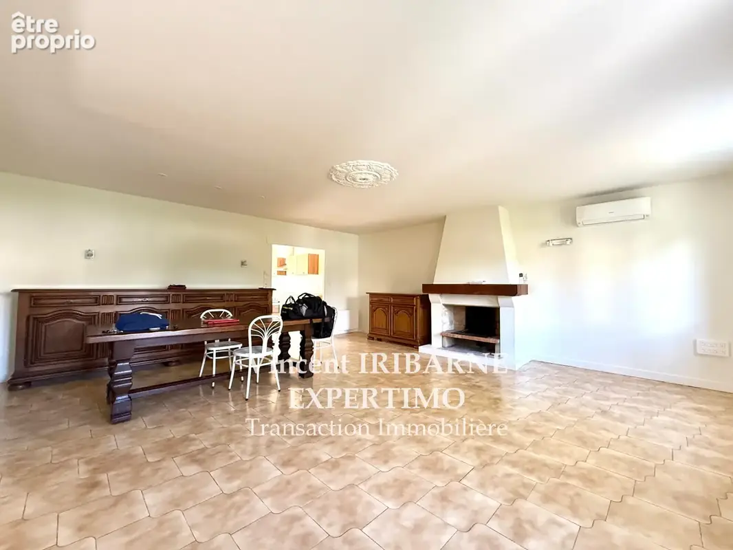 Maison de Plain-Pied, 3 Chambres, Garage et Jardin, Saintes Centre - photo 5