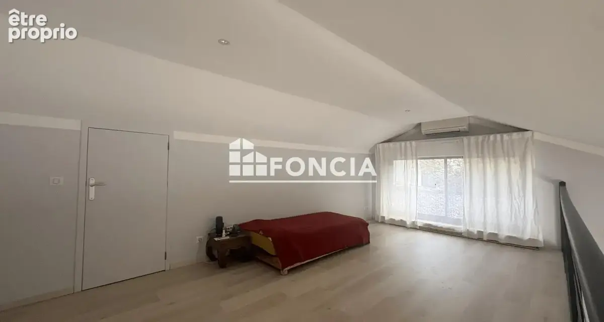 Maison 5 pièces de 150 m2 sur parcelle de 966 m2 piscine garage - photo 5