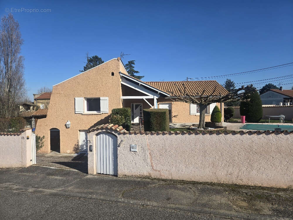 Maison à CHAPONOST