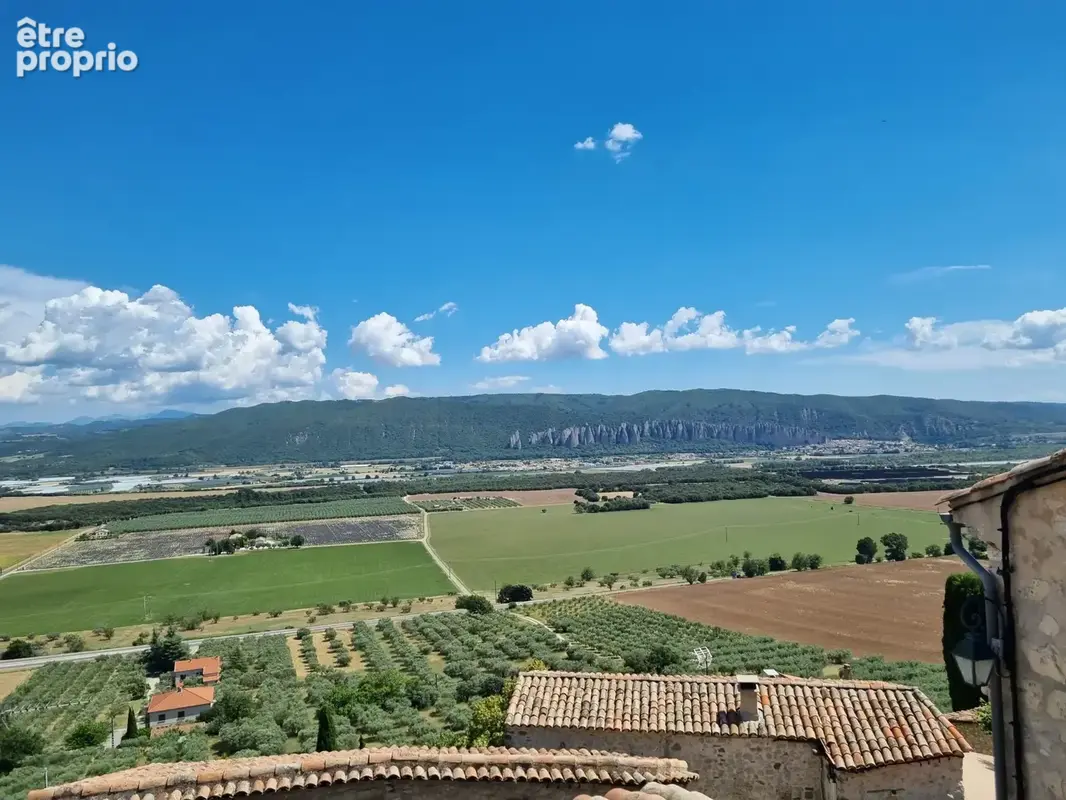 Maison de village avec terrasses - photo 2