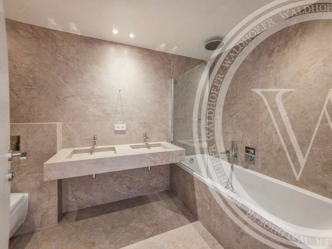 Maison à ROQUEBRUNE-CAP-MARTIN