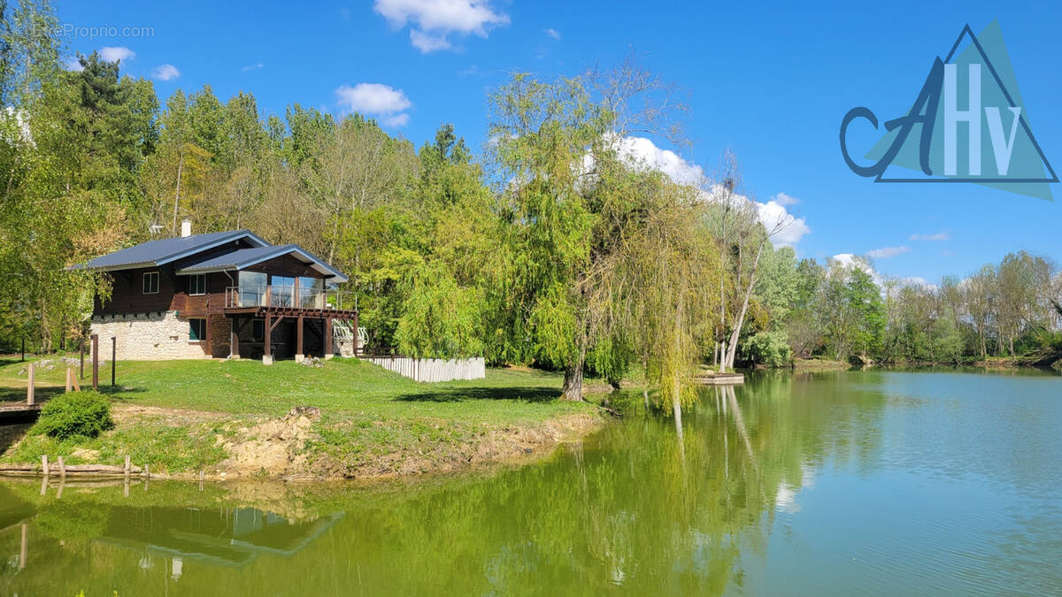Maison à MOUY-SUR-SEINE