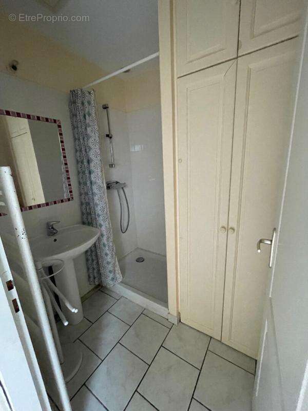 Petit Immeuble de 138 m²- Pour investisseurs - Toutes Aides - photo 9