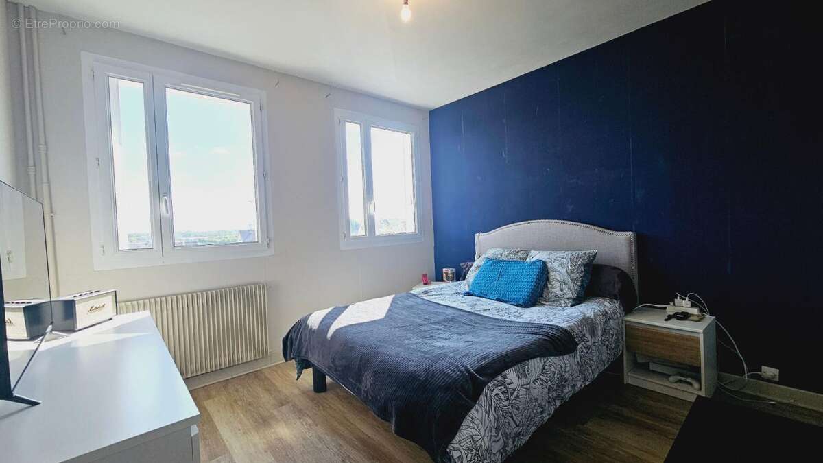 Appartement à SAINT-DOULCHARD