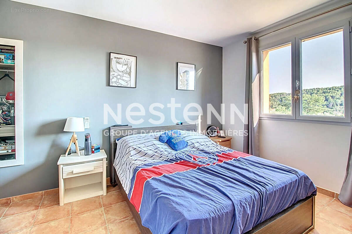 À VENDRE DRAGUIGNAN Maison 5 chambres, 168 m² sur 1500 m² de terrain avec Piscine - photo 15