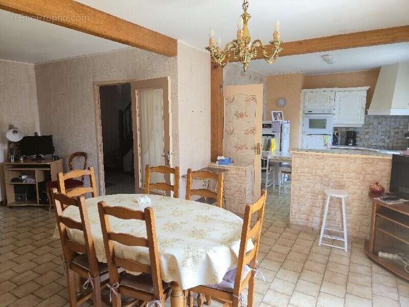 Maison 98 m² à Verneuil-Sur-Avre  - photo 4