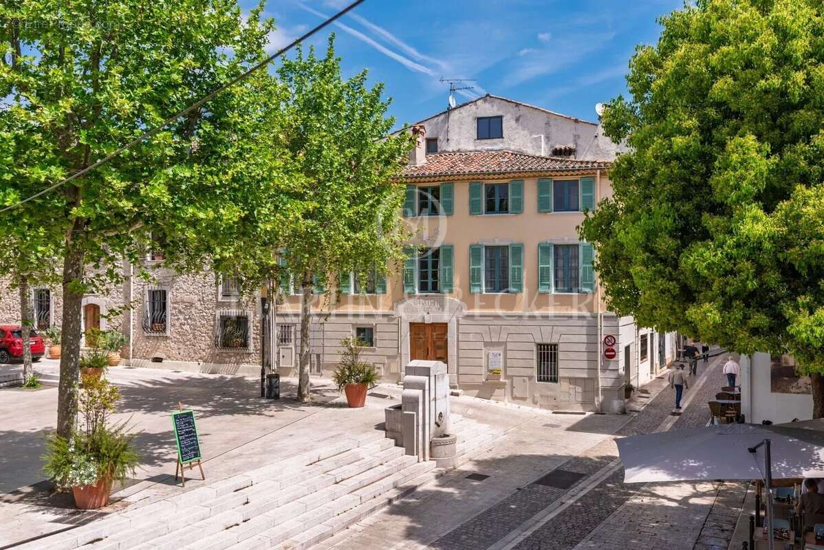 Maison à LA COLLE-SUR-LOUP