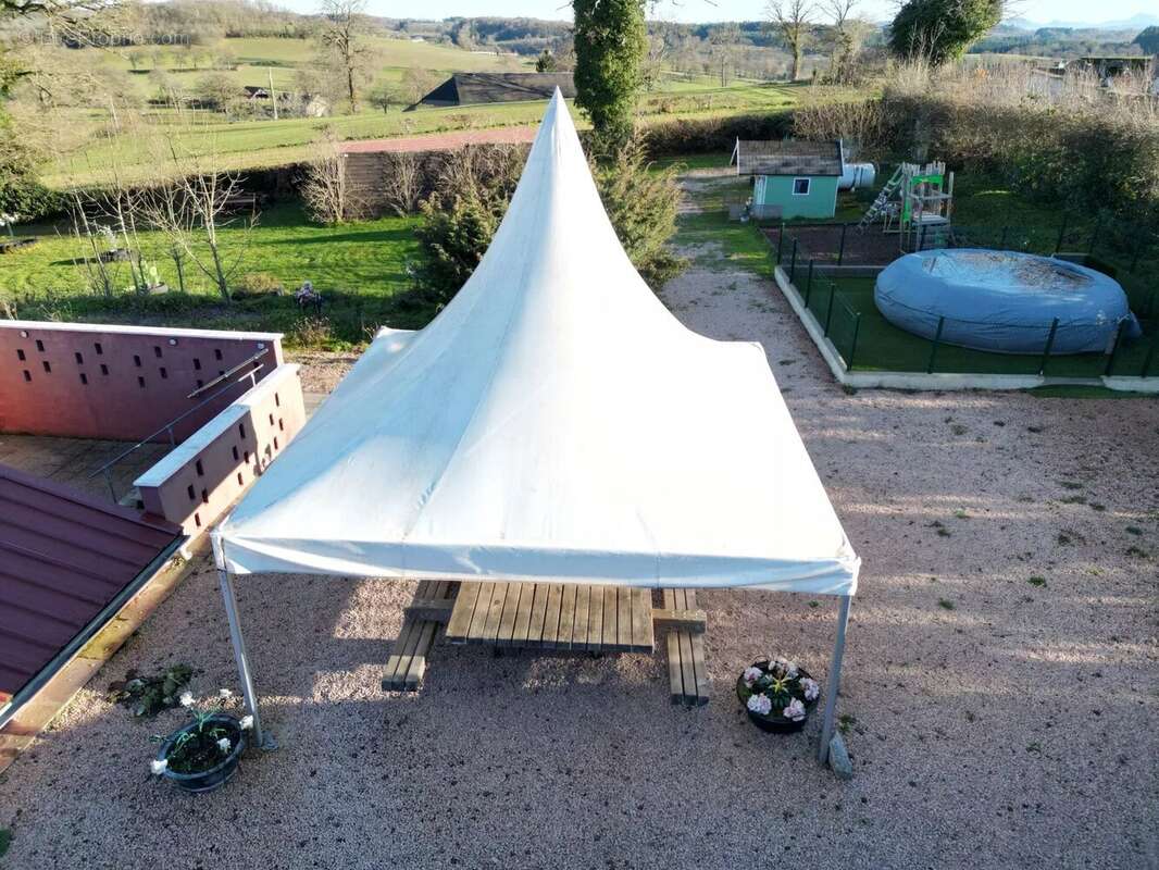 Maison à GOUTTIERES