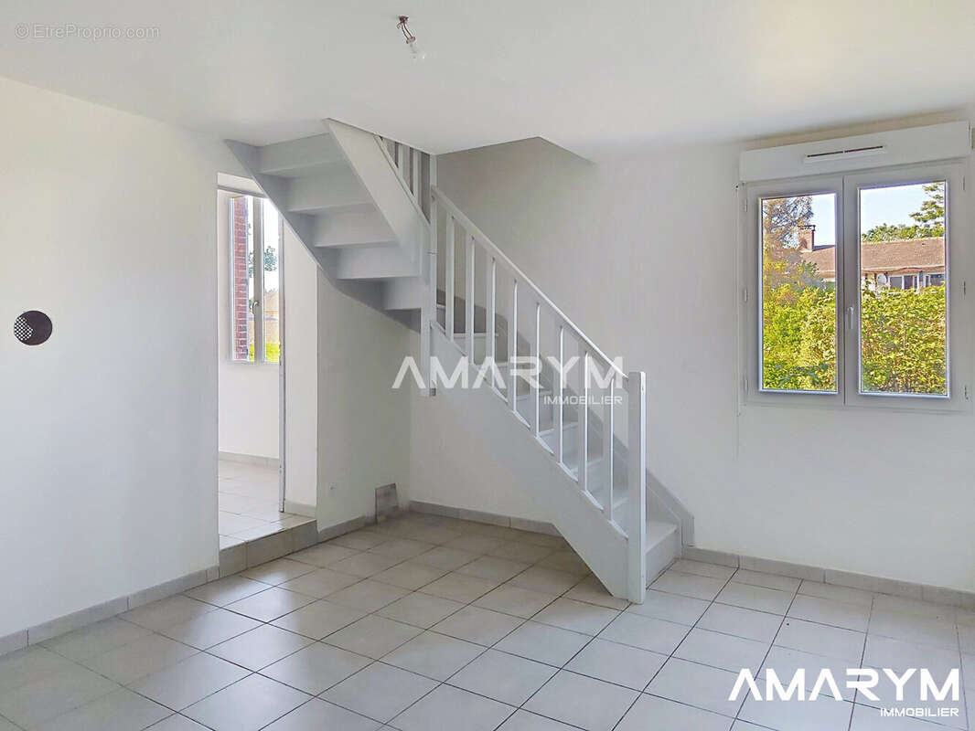 Maison 9 pièces 95 m² à vendre à Touffreville-Sur-Eu (76910) - photo 2