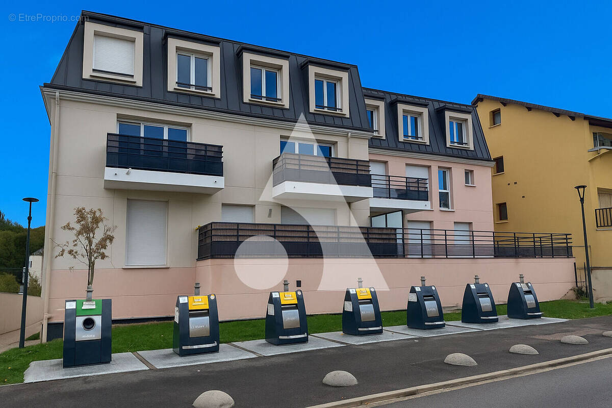 Appartement à BREUILLET