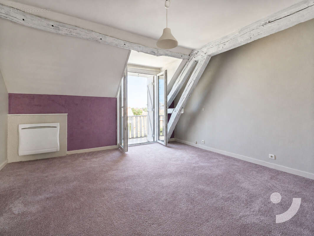 Maison 130 m2 avec 3 chambres, extérieur et garage à Romery - photo 10