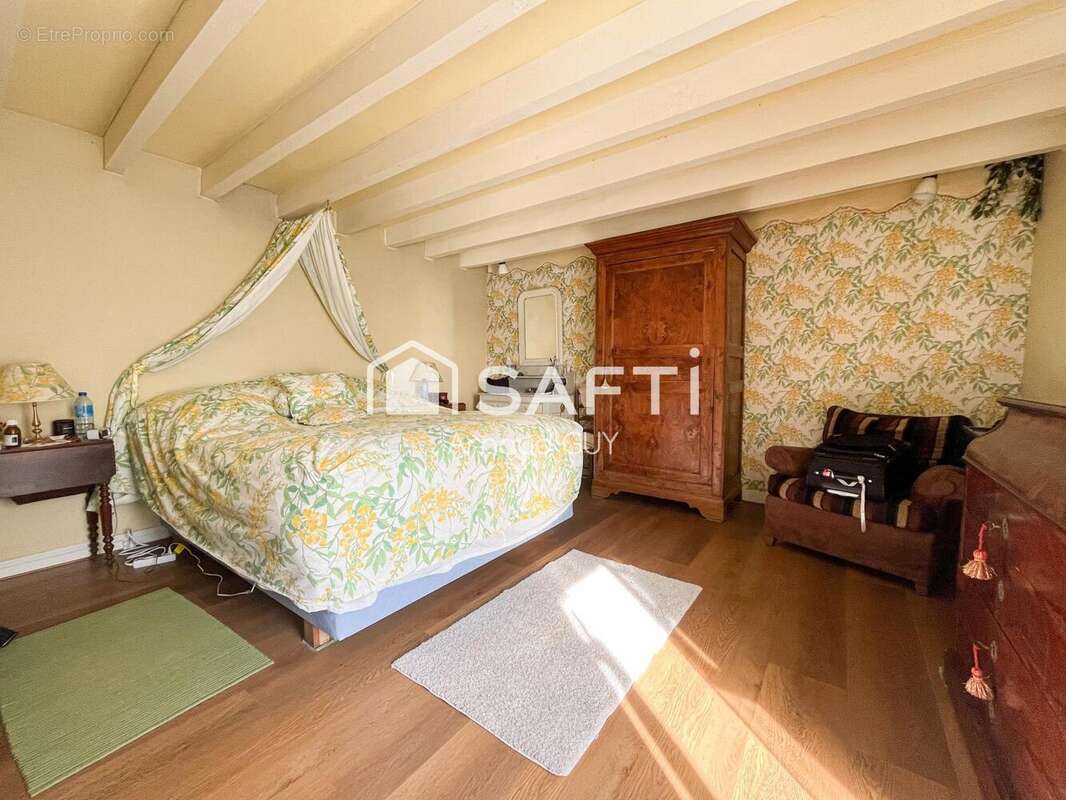 Maison 117 m² à Saint-Fulgent-Des-Ormes  - photo 4