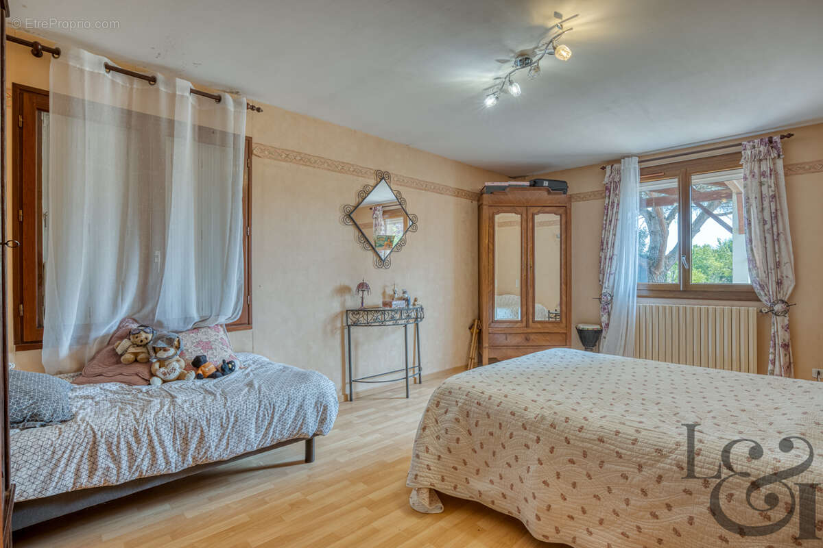 Maison avec dépendance à vendre à Sainte-Livrade-sur-Lot - photo 9