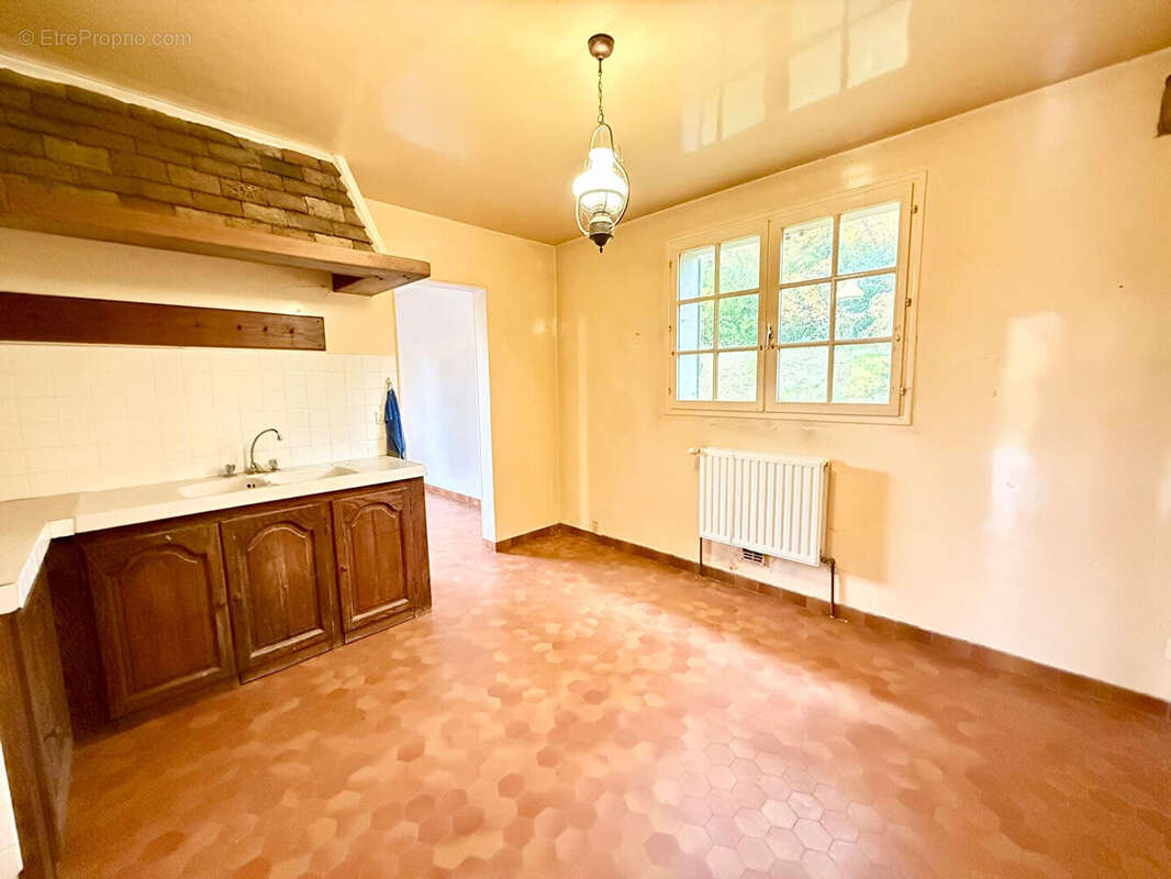 Maison à COULOMMIERS