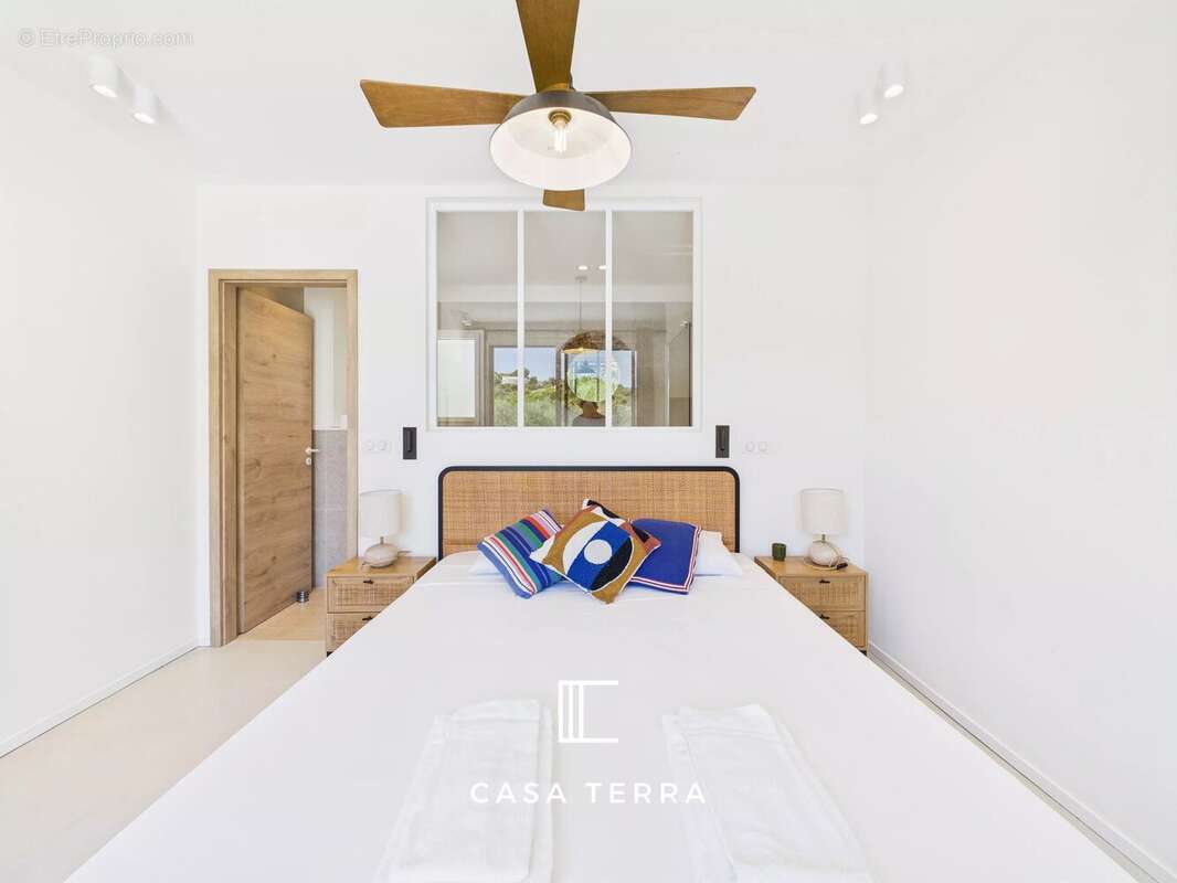 GABRIELLA – Villa contemporaine avec piscine / Arasu - photo 16
