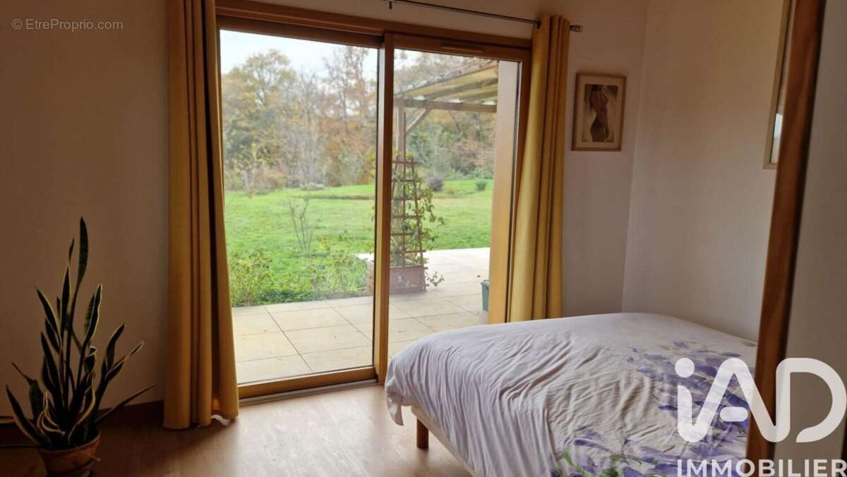 Photo 8 - Maison à TOURNAY