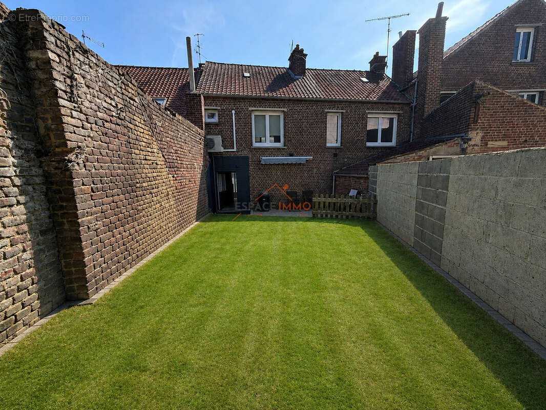 WALLERS Appartement en duplex avec jardin - photo 11