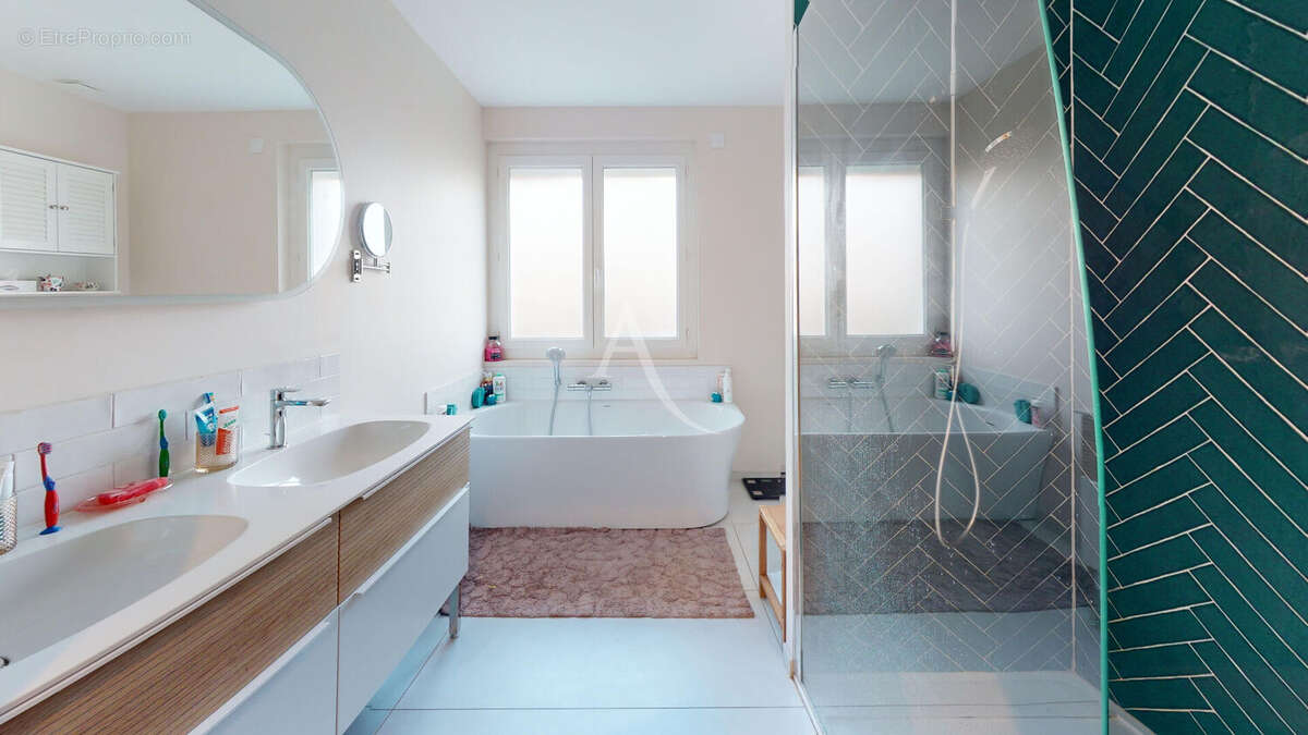 Maison à SAINT-ORENS-DE-GAMEVILLE