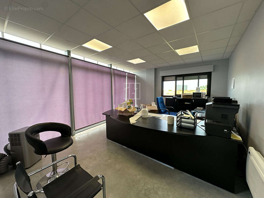 Commerce à LA CHAPELLE-ACHARD