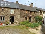 Maison à NEANT-SUR-YVEL